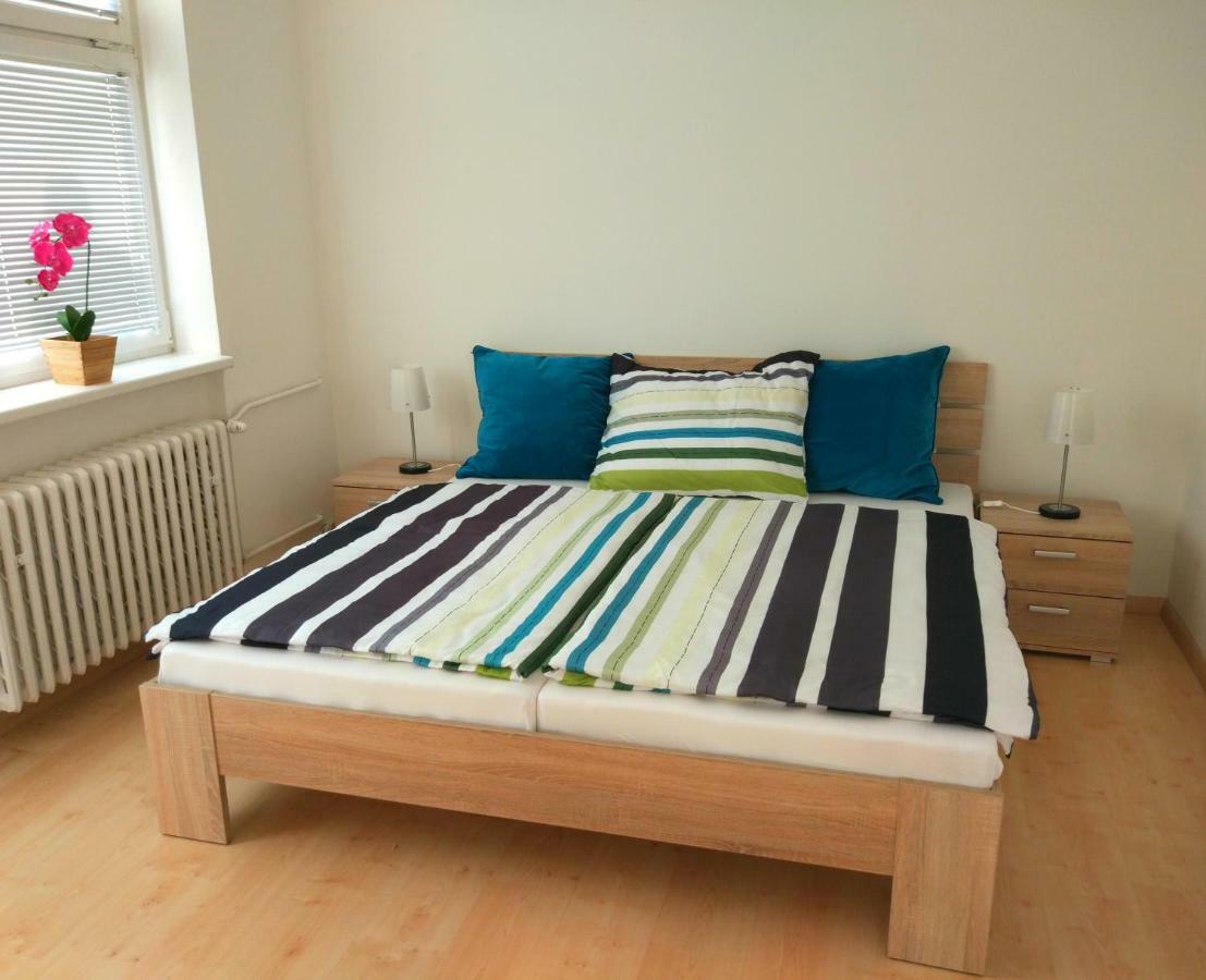 Riverview Apartment Bratislava Eksteriør bilde